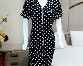 Linen Pajama Set: Breathable Bridesmaid PJs with Scrunchie