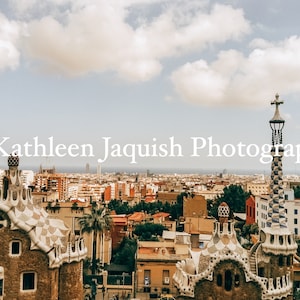 Travel Photography - Fine Art Digital Download - Barcelona - City Architecture - Park Güell - Gaudí