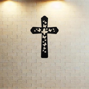 Arte cristiana in metallo da parete - Farfalla in croce - Decorazione cristiana per la casa - Fede religiosa Battesimo Pasqua Natale Regalo per mamma nonna sorella - CMA001
