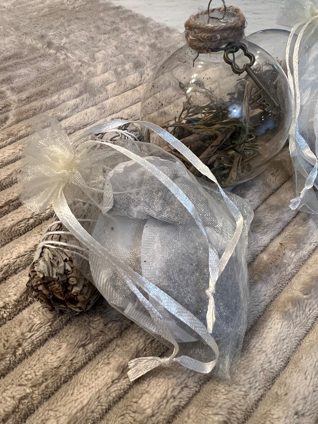 Lovely Healing Hibiscus Tea lower Blood Pressure Naturally organic lovely-healing-hibiscus-tea-lower-blood-pressure-naturally-organic