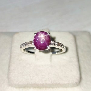 Vintage Star Ruby Ring: Diamond Accent, 925 Sterling Silver