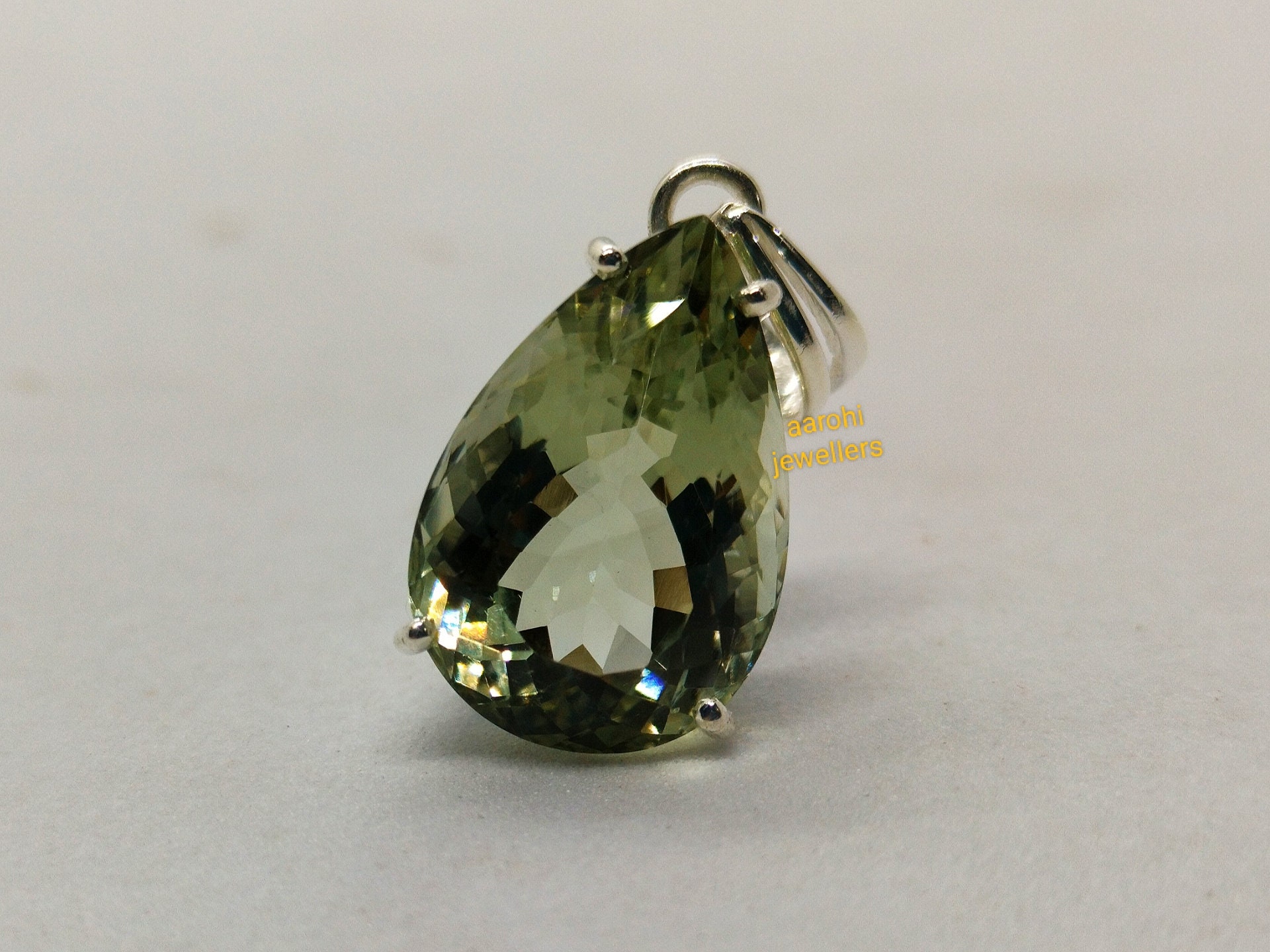 Anello Peridoto Donna Anello In Argento Sterling 925 Con Peridoto Ovale Verde, Fatto A Mano In India, Regalo Perfetto Per Occasioni Speciali Anello Peridoto Ovale Lab Created