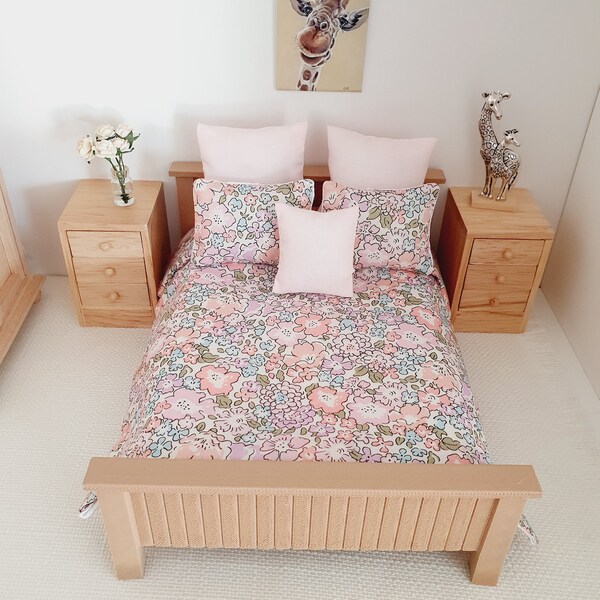 Dolls house 6 piece set, Double bedding, Liberty Michelle floral print, 12th scale bedding, miniature bed set (BD4)