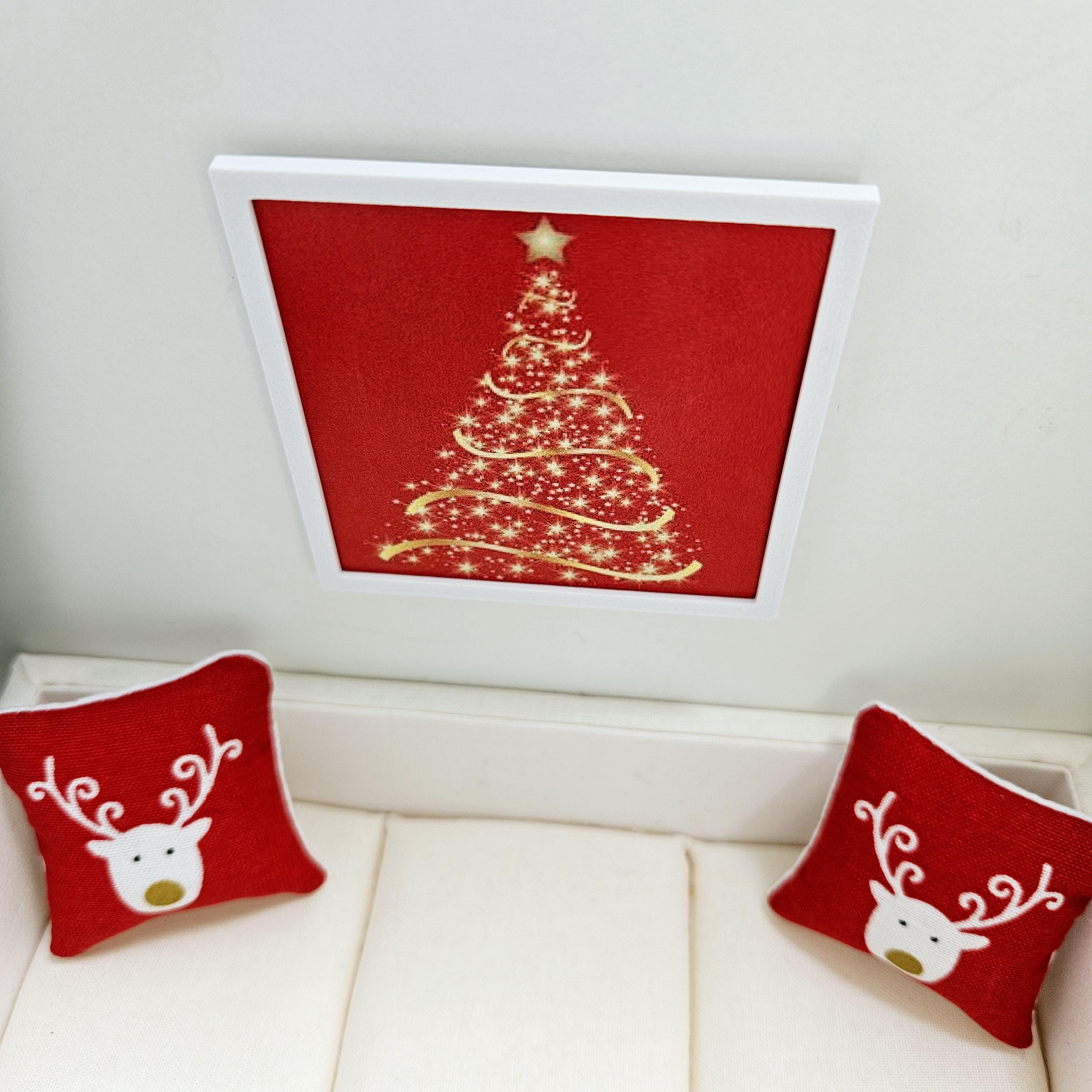 ドールハウスのクリスマスツリーアート：モダンなミニチュア額入り