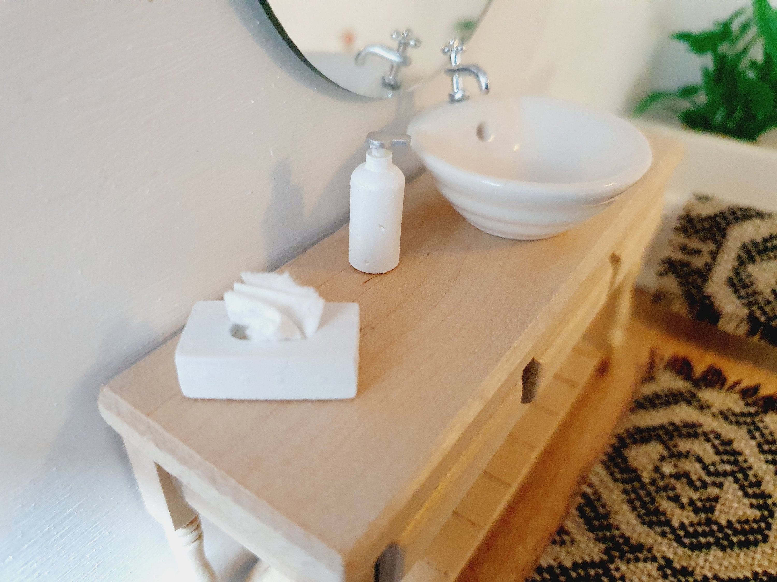 Choice of Colours Miniature Dolls House Bathroom Soap Pump  1:12th Scale