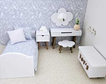 Miniature Dollhouse Bedroom Set: 12th Scale Junior Furniture