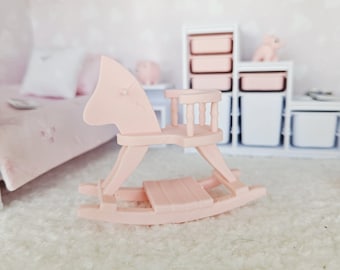 Caballito mecedor para casa de muñecas, escala 1/12, caballo en miniatura