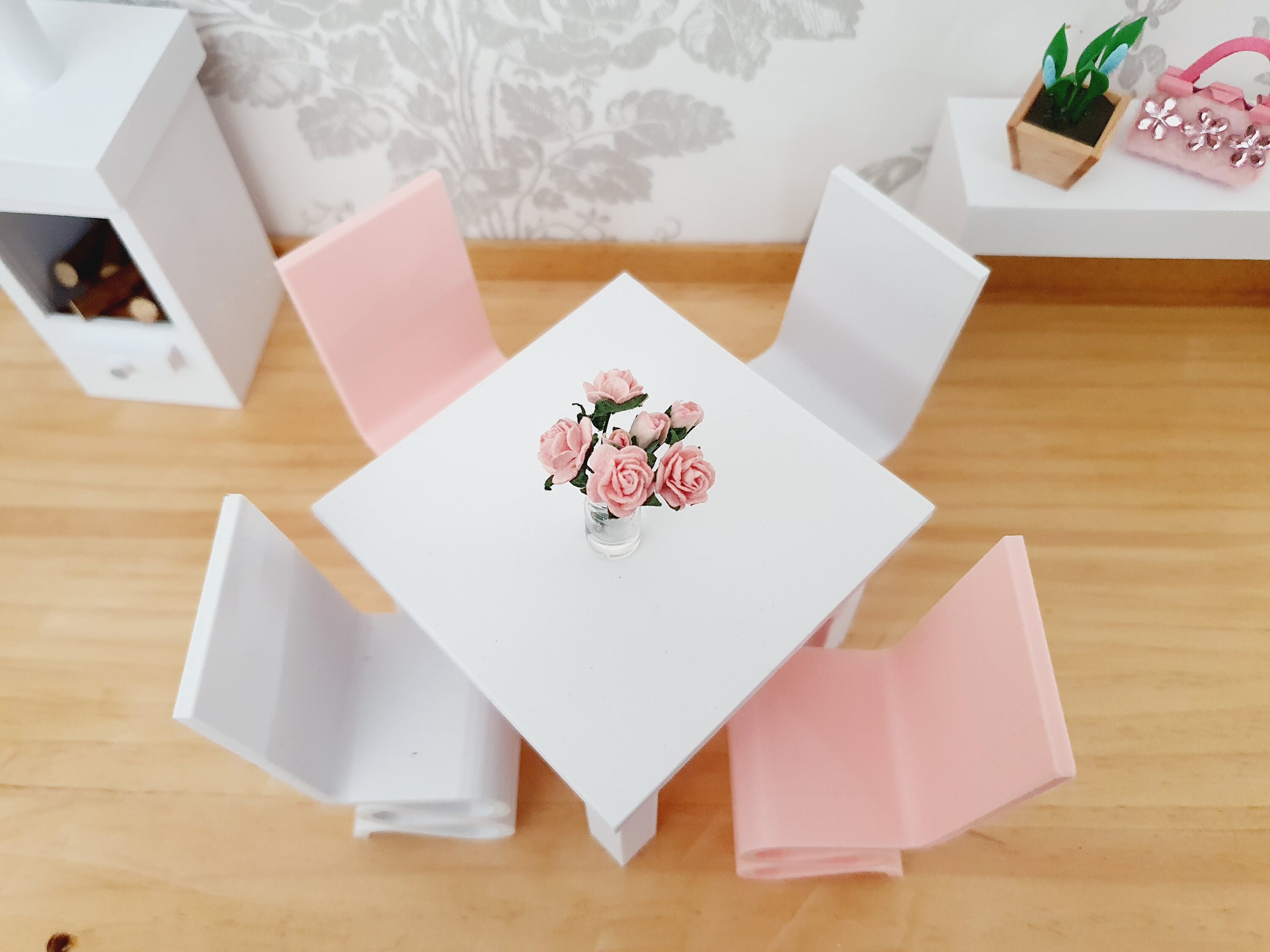 Dolls House Modern Small White Dining Table with Chunky Legs & 4 Funky Chairs  1:12th Scale, Miniature Table