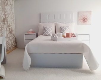 Dolls House Modern Double Divan Bed, High Headboard, Opening Drawers, 1:12 Scale