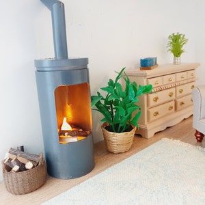 Dolls House Dark Grey Modern Round Log Fire with Light Up Flame and Wood, 1:12th Scale, Miniature (FIRE3)