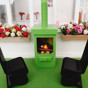 Dolls House Green Garden Modern Square Log Fire with Light Up Flame and Wood, 1:12th Scale, Miniature Fire