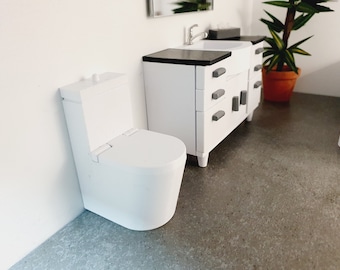 Dolls House White Modern Toilet With Working Hinged Toilet Lid, 12th Scale, Miniature Toilet, Miniature Bathroom