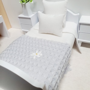 Dolls House Single Daisy Waffle Throw, choice of colours, Single, 12th scale, miniature