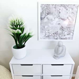 Dolls House Modern White Flower in a Coloured Plant Pot, Plant 1:12th Scale, Miniature Plant Pot, Dollhouse Accessories