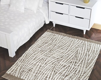 Tappeto moderno beige chiaro e bianco per casa delle bambole, scala 1:12, tappeto in miniatura