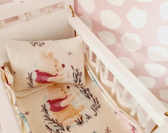 Dolls House Cot Bedding Set – Winnie the Pooh Piglet Design