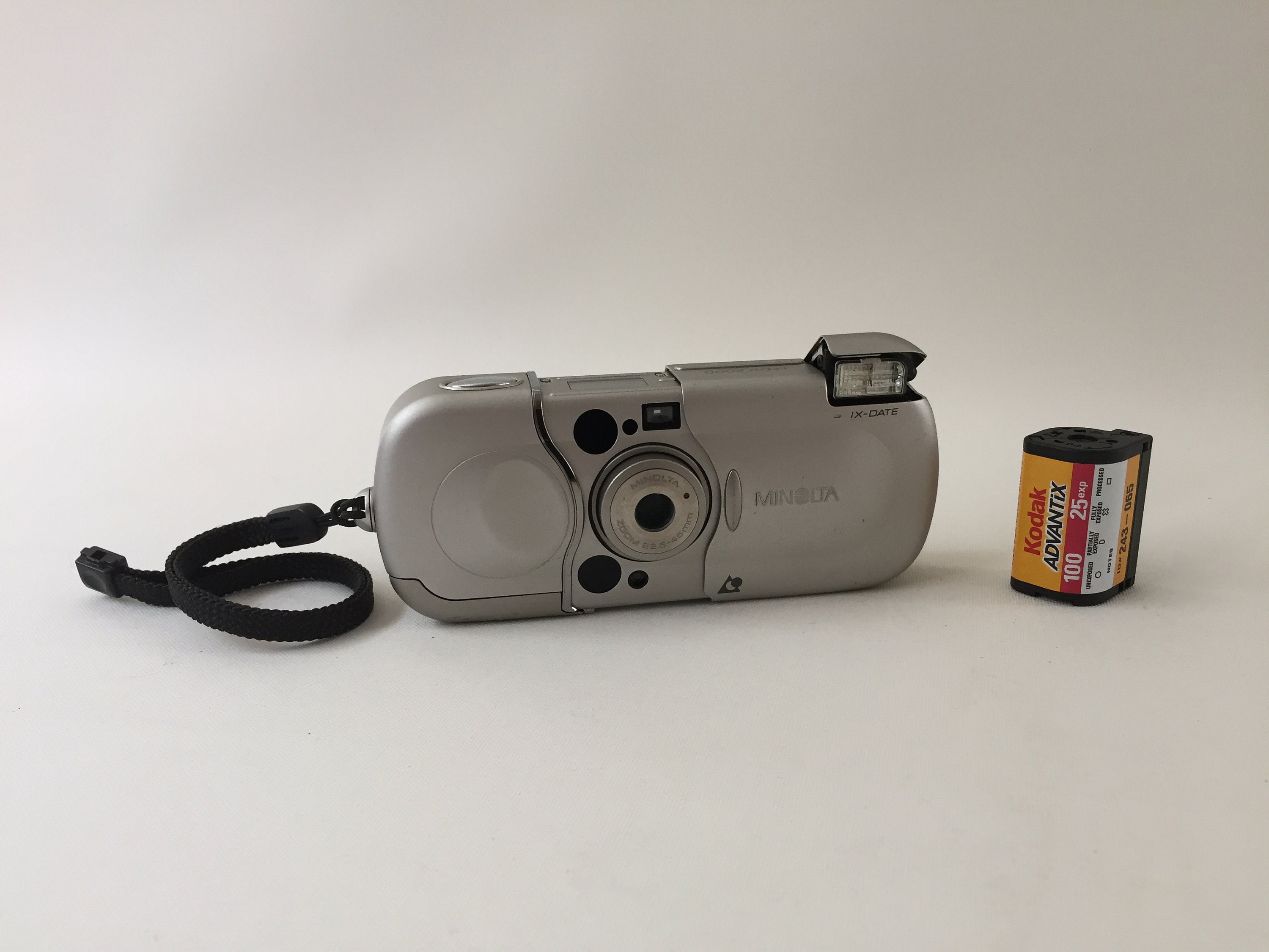 Minolta Vectis 2000 Fotocamera compatta APS con film Etsy
