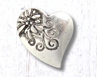 Metal heart buttons, 10 pcs, 19.5x16.5mm silver heart with floral scroll, shank button for clasps, leather work, sewing, button art