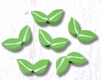 50 wood leaf beads, green painted wood beads 20.5x8.5mm with big 2mm hole for DIY beadable crafts, garlands (C0104)