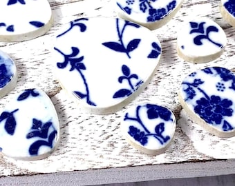 Ceramic pieces for mosaic, about 15 - 17 pcs, .70 - 1.25" blue and white rounded triangles, mix sizes glazed pottery mosaic tesserae (B0072)