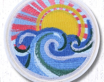 Sun and waves iron-on patch, 90mm/3.5" round applique with embroidered sunburst and ocean
