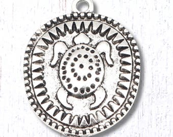 10 sea turtle charms with sunburst border, 27.5x21.5 mm antique silver charms for keychains and jewelry (G0224)