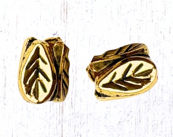 Metal leaf spacer beads, 20 pcs, 7x5mm, 2.5mm hole, tiny antique gold 4-sided leaves beads for jewelry (G0223)