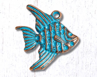 20 antique copper tropical fish charms, 21x19 mm fish alloy spacer charms with blue patina for coastal beachy jewelry making