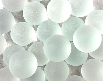 White sea glass style marbles for crafting, 25 pc, 13.5-15.5mm tumbled glass vase filler beads, sea glass for crafts, games, home decor