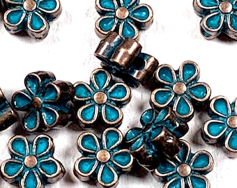 100 antique copper flower shaped beads, small 6.5-7mm floral alloy spacer beads with or without blue patina for rustic boho jewelry making