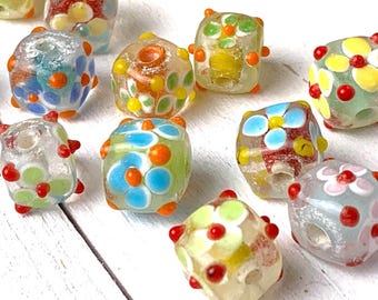 12 lampwork flower beads, approx. 10x10x10mm cushion cubes with enamel flowers, assorted colors with 4-petal flowers, limited (A0039)
