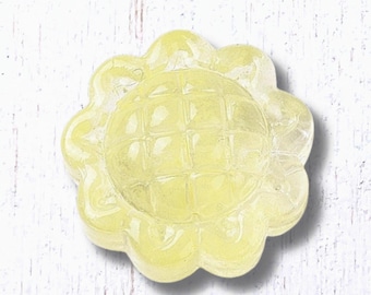 Glass sunflower beads, 15mm, 50 pcs, yellow flower beads for jewelry making, sunflower beads for bracelets (A0043)