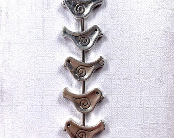 Metal bird spacer beads, cute bird beads for bracelets, animal shaped alloy beads for jewelry, antique silver 15x9 mm, 1.5mm hole, 20 pcs