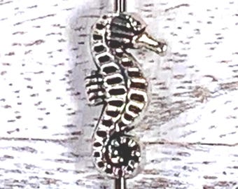 Metal seahorse spacer beads for jewelry, 20 pcs small ocean theme animal alloy beads for earrings, antique silver 14.5x7 mm, 1.5mm hole