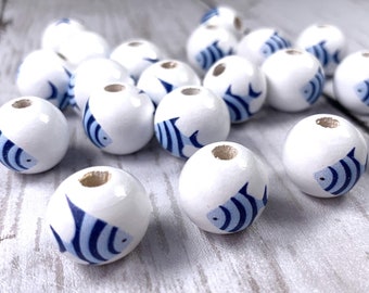 Painted fish wooden round beads, 14 mm large hole beads for DIY garland and tassels, wood beads for macrame and other craft projects, 20 pcs