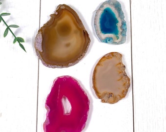 Dyed agate slice pendants, approx. 100g/3.5oz random assorted mix grab bag, polished agate slices with one hole, DIY necklaces, windchimes