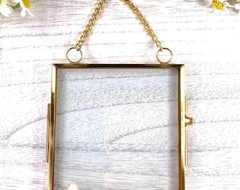 Square hanging ornament frame, mini gold brass frame for pressed flowers, 3.1x3.1" floating frame w/ chain for multimedia art, vintage style