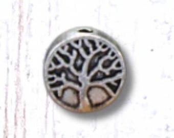 Metal spacer beads with tree pattern, 20 pcs tree of life beads, silvery finish flat coin beads 9x3 mm, 2mm hole (M0328/4)