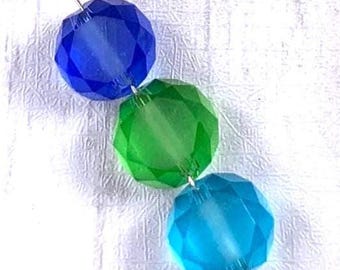 Faceted frosted flat round glass beads for crafts, fun beads for suncatchers, unique sparkly beads for bracelet or necklace, approx 50 pcs