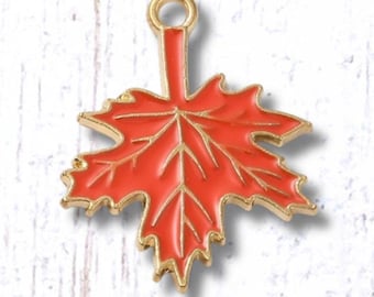 Maple leaf charms, 10 pcs, 24.5x20mm alloy with enamel, orange leaf charms with loop, light gold finish, for autumn nature-inspired crafts