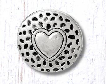 Metal buttons, 10 pcs, 18mm antique silver heart with dotted background, shank button for clasps, leather jewelry, sewing, button art