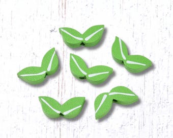 50 wood leaf beads, green painted wood beads 20.5x8.5mm with big 2mm hole for DIY beadable crafts, garlands (C0104)