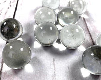 Clear 25 mm marbles, 10 pcs, 1 inch transparent undrilled glass beads with visible blemishes, glass stones for games, jewelry making