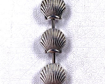 Metal scallop shell spacer beads for bracelets, 20 pcs ocean theme shell shaped alloy beads for jewelry, antique silver 8x8 mm, 1.7mm hole