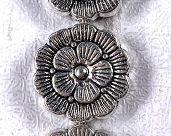 Metal flower spacer beads, floral beads for bracelets, alloy nature beads for jewelry, antique silver spacers 11x4 mm, 1.2mm hole, 20 pcs