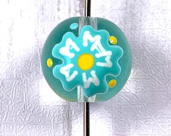 Flower glass beads, 15.5mm with 2mm hole, 10 pcs, round lampwork focal bead with enamel aqua flower, transparent glass (A0040)