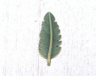10 antique bronze feather charms, 44.5x14 mm plume pendant, alloy with blue-green patina for jewelry and crafts (G0226)