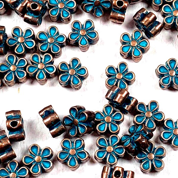 100 antique copper flower shaped beads, small 6.5-7mm floral alloy spacer beads with or without blue patina for boho jewelry (L0306/308)