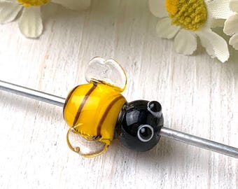 5 lampwork bumble bee beads, cute glass bee focal beads for jewelry making and beadable blanks, 16mm 3D yellow and black honey bees (A0041)