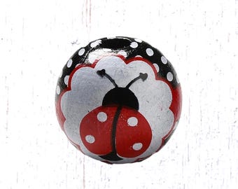 Ladybug wooden round beads, ~16 mm with 4mm hole, 20 pcs for DIY garland and tassels, nature inspired beads for macrame